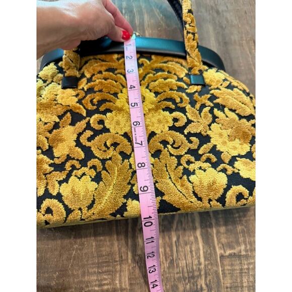 Vintage 1960's Gold Floral Tapestry Cut Chenille Handbag - Picture 7 of 9